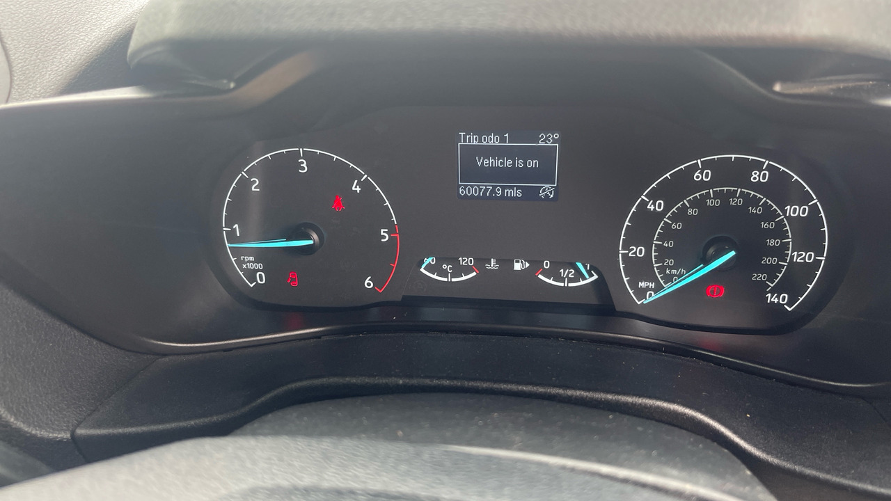 Mazs furgons Ford Transit Connect 240 1.5 ECO BLUE 100PS: foto 6