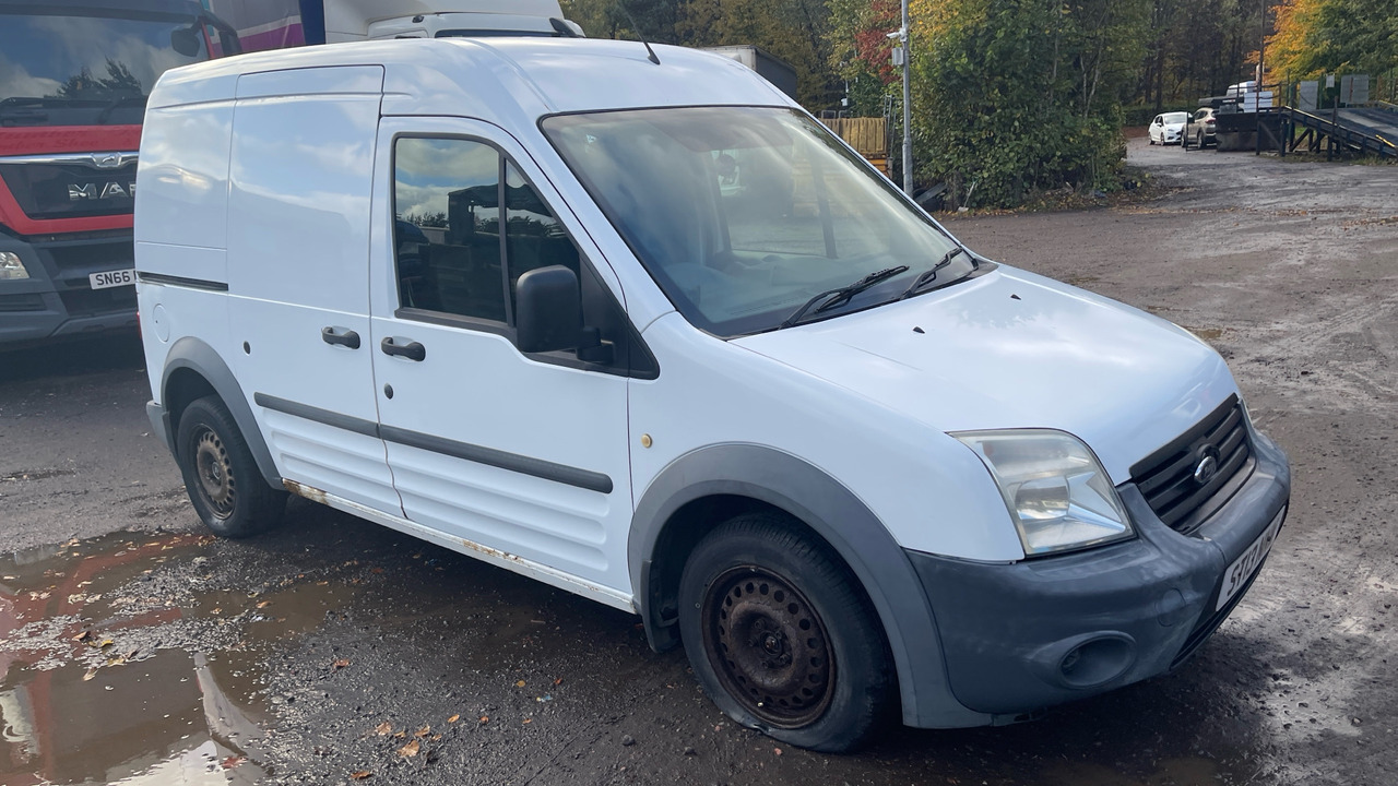Ford Transit Connect T230 1.8 TDCi 90PS - Mazs furgons: foto 1 Ford Transit Connect T230 1.8 TDCi 90PS - Mazs furgons: foto 1