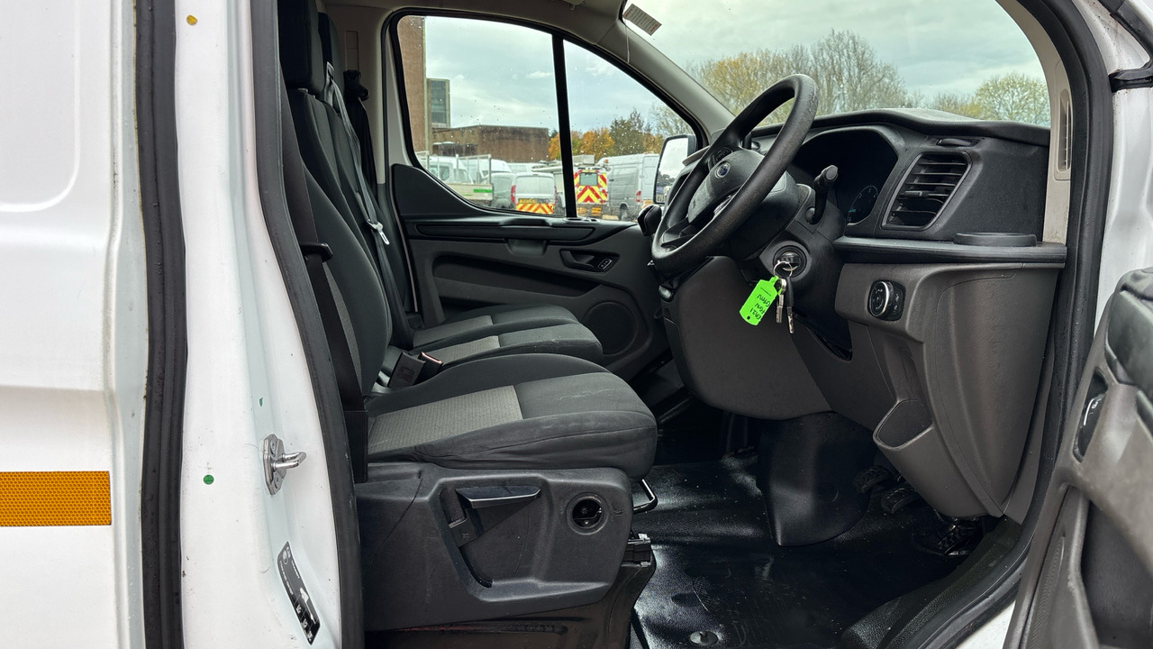Ford Transit Custom 300 2.0 ECOBLUE 105PS - Mazs furgons: foto 5 Ford Transit Custom 300 2.0 ECOBLUE 105PS - Mazs furgons: foto 5