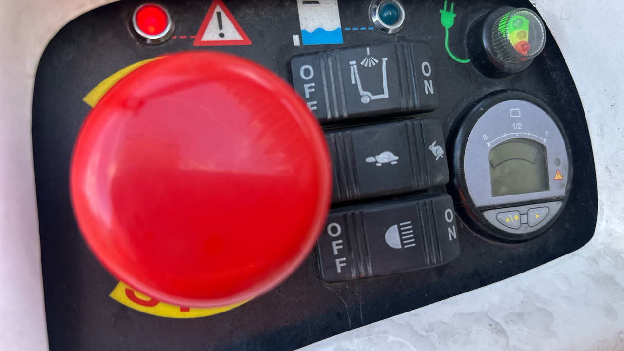 Celtniecības maisītājs GLUTTON COLLECT 2411: foto 7 Celtniecības maisītājs GLUTTON COLLECT 2411: foto 7