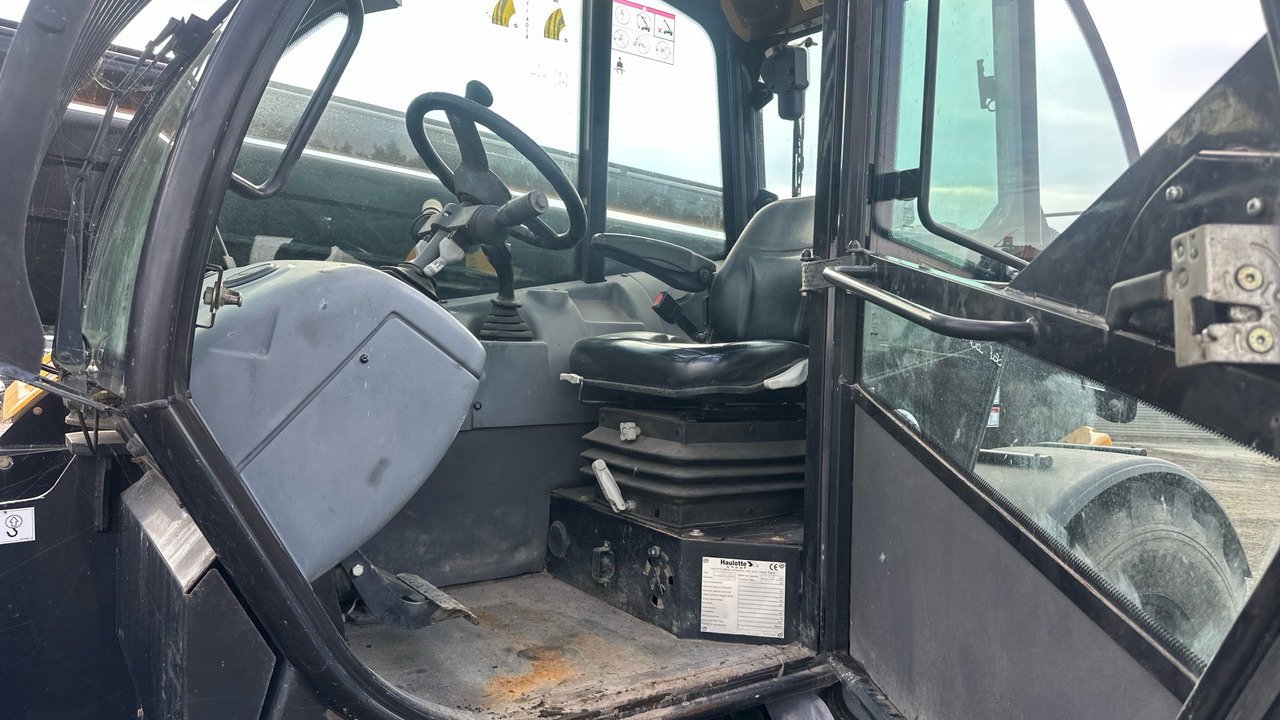 HAULOTTE HTL 4014 - Teleskopiskais iekrāvējs: foto 5 HAULOTTE HTL 4014 - Teleskopiskais iekrāvējs: foto 5