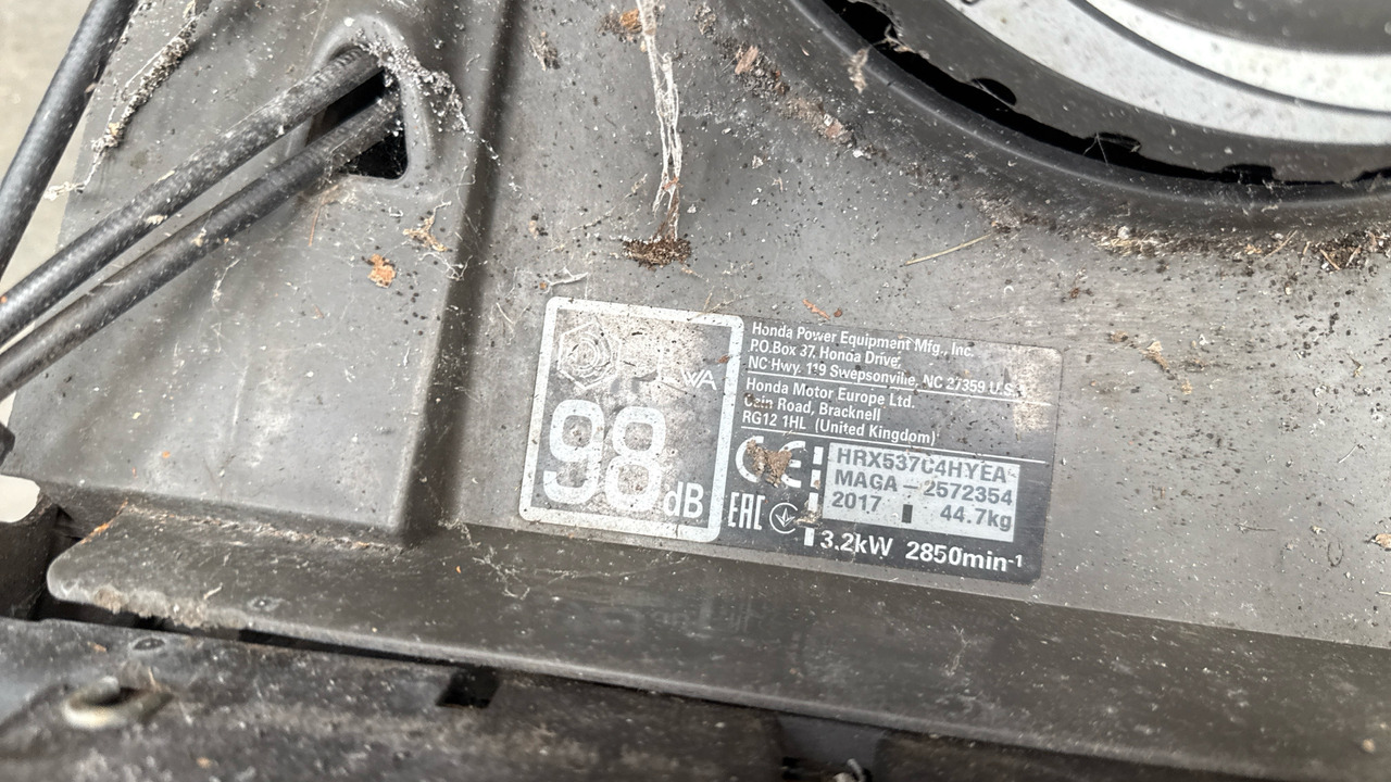 HONDA HRX537 C4HYEA - Zāles pļāvējs: foto 5 HONDA HRX537 C4HYEA - Zāles pļāvējs: foto 5