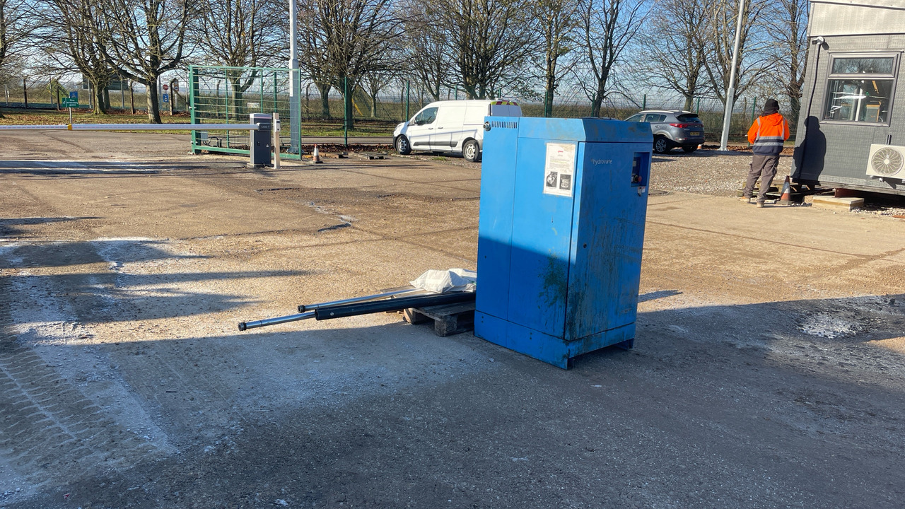 HYDROVANE HV22RS - Celtniecības maisītājs: foto 1 HYDROVANE HV22RS - Celtniecības maisītājs: foto 1