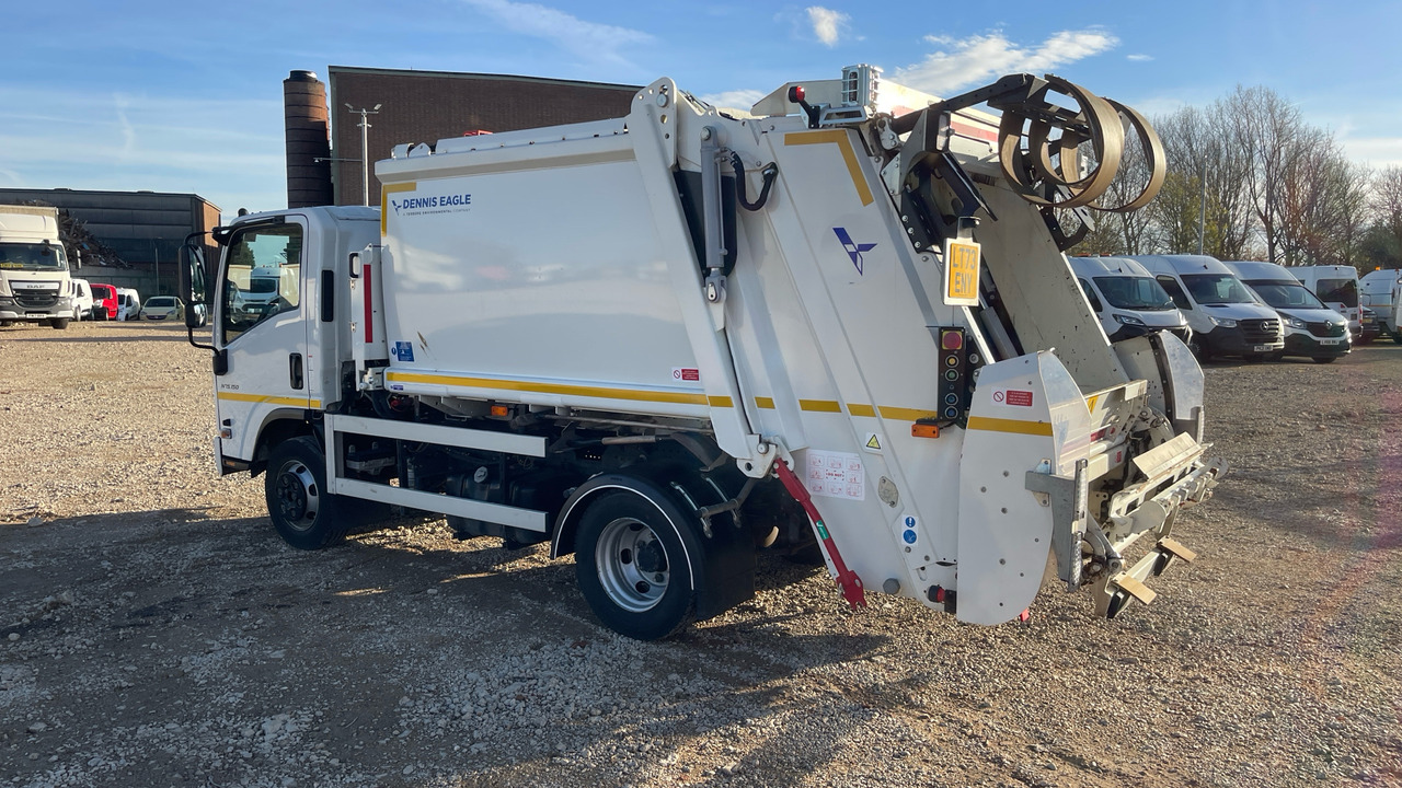 ISUZU N 75.150 - Atkritumu vedējs: foto 3 ISUZU N 75.150 - Atkritumu vedējs: foto 3