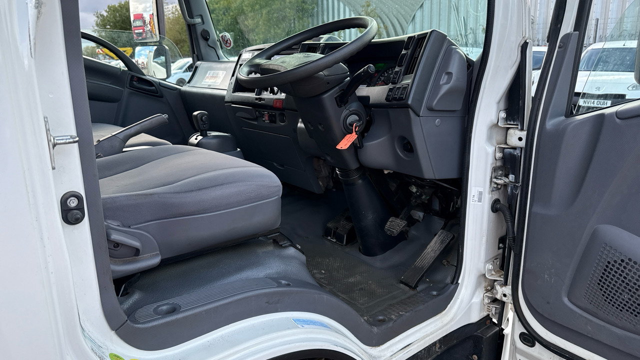 ISUZU N75 190 - Bortu kravas automašīna/ Platforma: foto 5 ISUZU N75 190 - Bortu kravas automašīna/ Platforma: foto 5