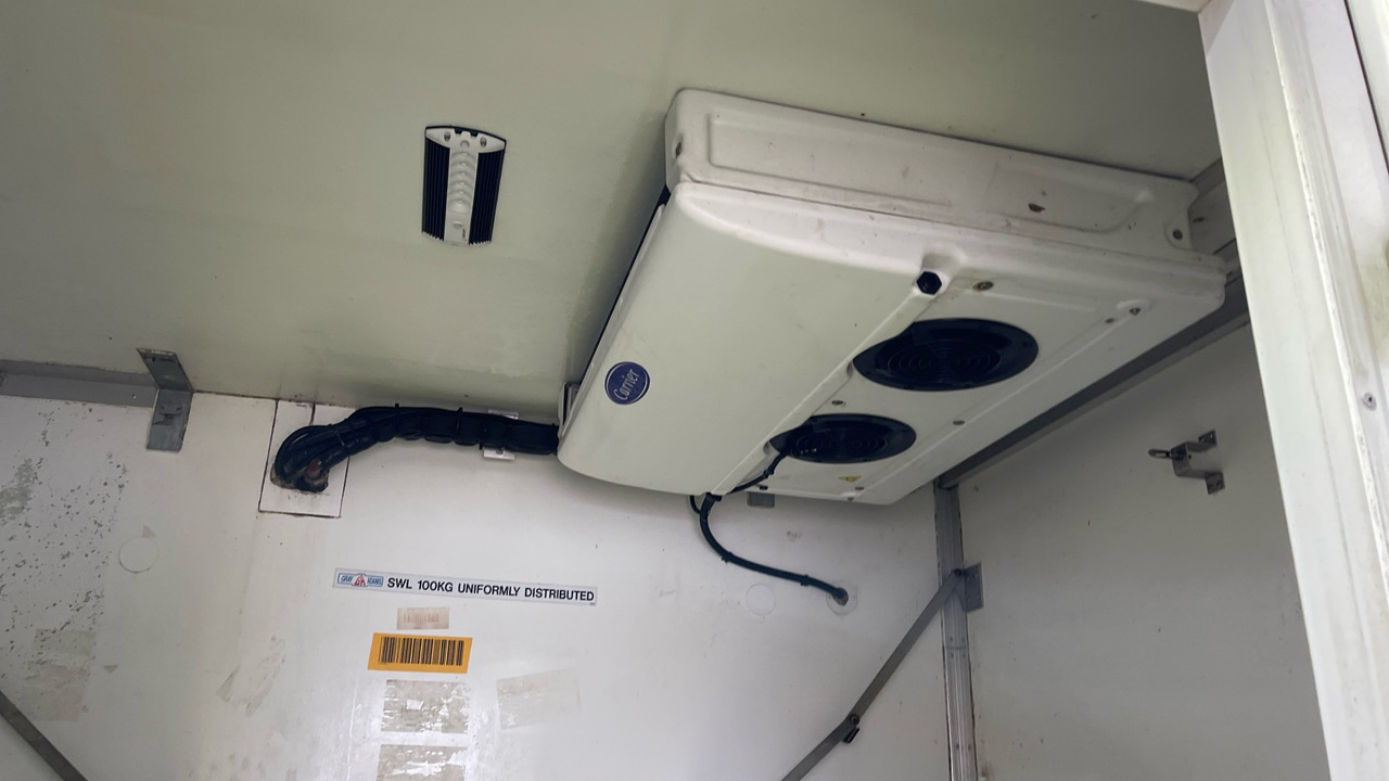 Kravas automašīna refrižerators ISUZU N75 190: foto 20