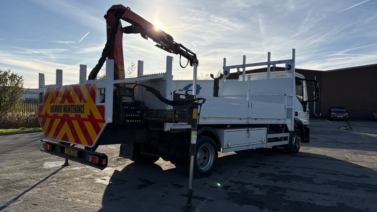 IVECO EUROCARGO 120-190 - Bortu kravas automašīna/ Platforma, Kravas auto ar manipulatoru: foto 4 IVECO EUROCARGO 120-190 - Bortu kravas automašīna/ Platforma, Kravas auto ar manipulatoru: foto 4