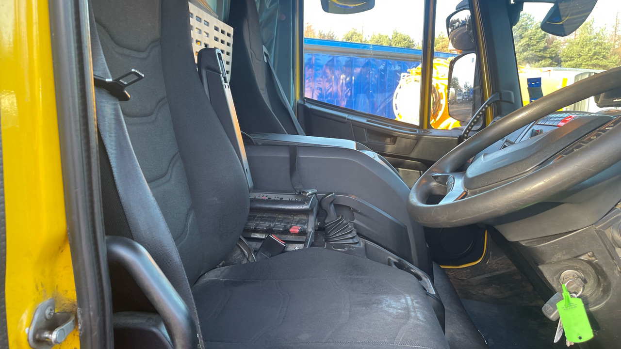 IVECO EUROCARGO 180-280 - Bortu kravas automašīna/ Platforma, Kravas auto ar manipulatoru: foto 5 IVECO EUROCARGO 180-280 - Bortu kravas automašīna/ Platforma, Kravas auto ar manipulatoru: foto 5