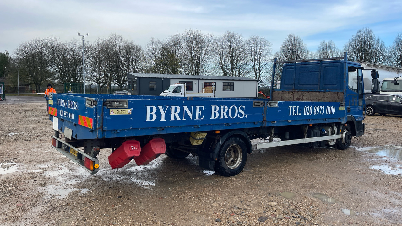 IVECO EUROCARGO 75E16 - Bortu kravas automašīna/ Platforma: foto 4 IVECO EUROCARGO 75E16 - Bortu kravas automašīna/ Platforma: foto 4