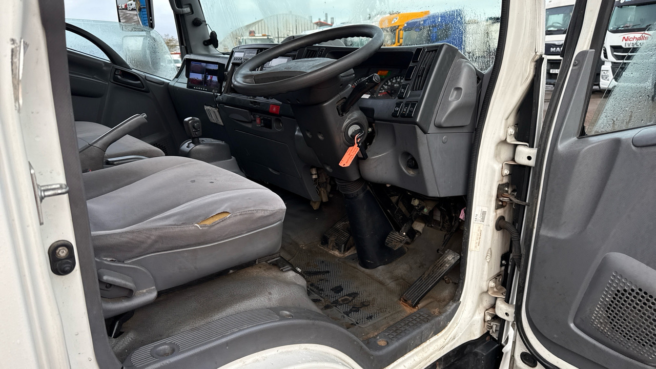 Isuzu N75 190 - Bortu kravas automašīna/ Platforma: foto 5 Isuzu N75 190 - Bortu kravas automašīna/ Platforma: foto 5