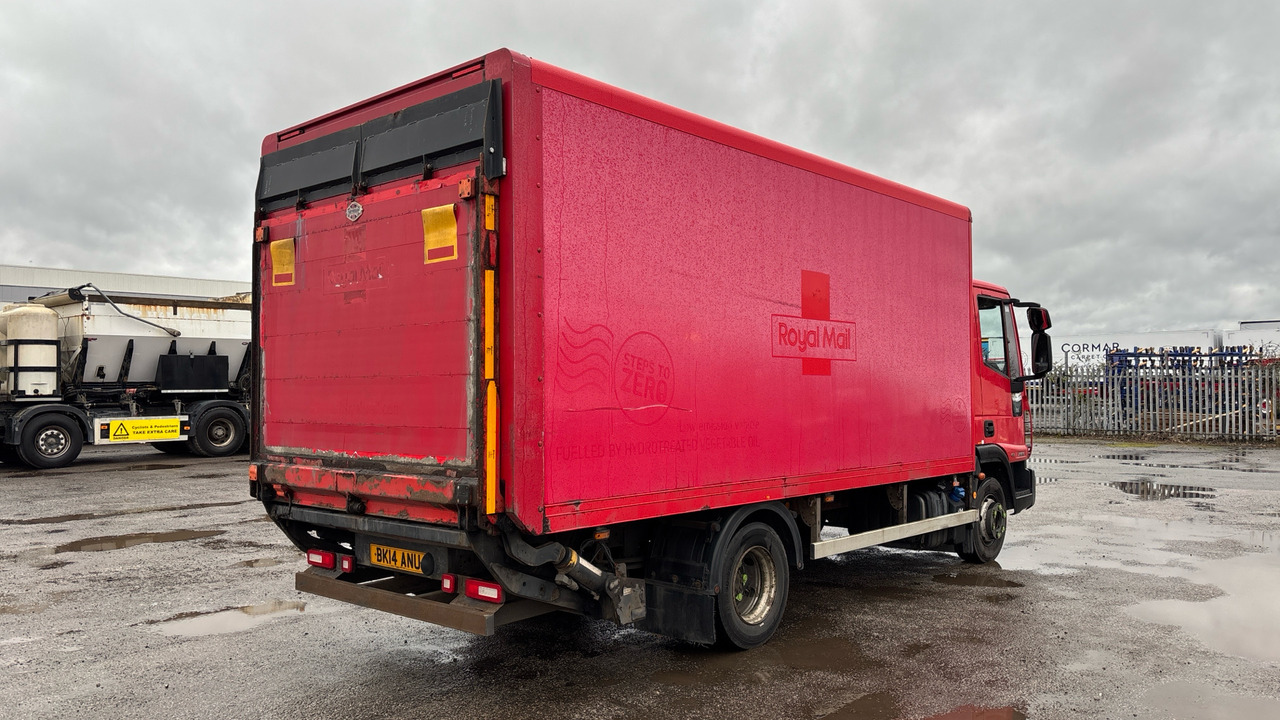 Iveco Eurocargo 75E16 - Kravas automašīna ar slēgto virsbūvi: foto 4 Iveco Eurocargo 75E16 - Kravas automašīna ar slēgto virsbūvi: foto 4