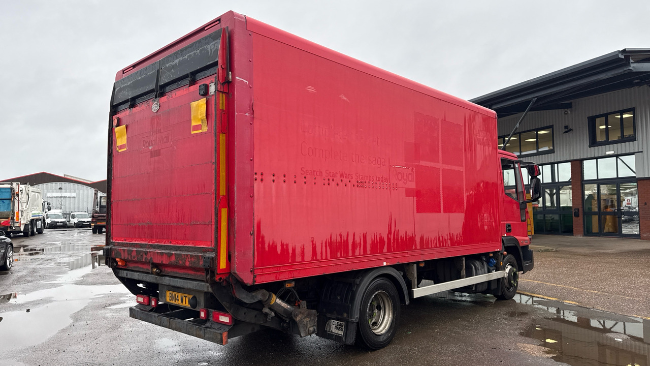 Iveco Eurocargo 75E16 - Kravas automašīna ar slēgto virsbūvi: foto 4 Iveco Eurocargo 75E16 - Kravas automašīna ar slēgto virsbūvi: foto 4