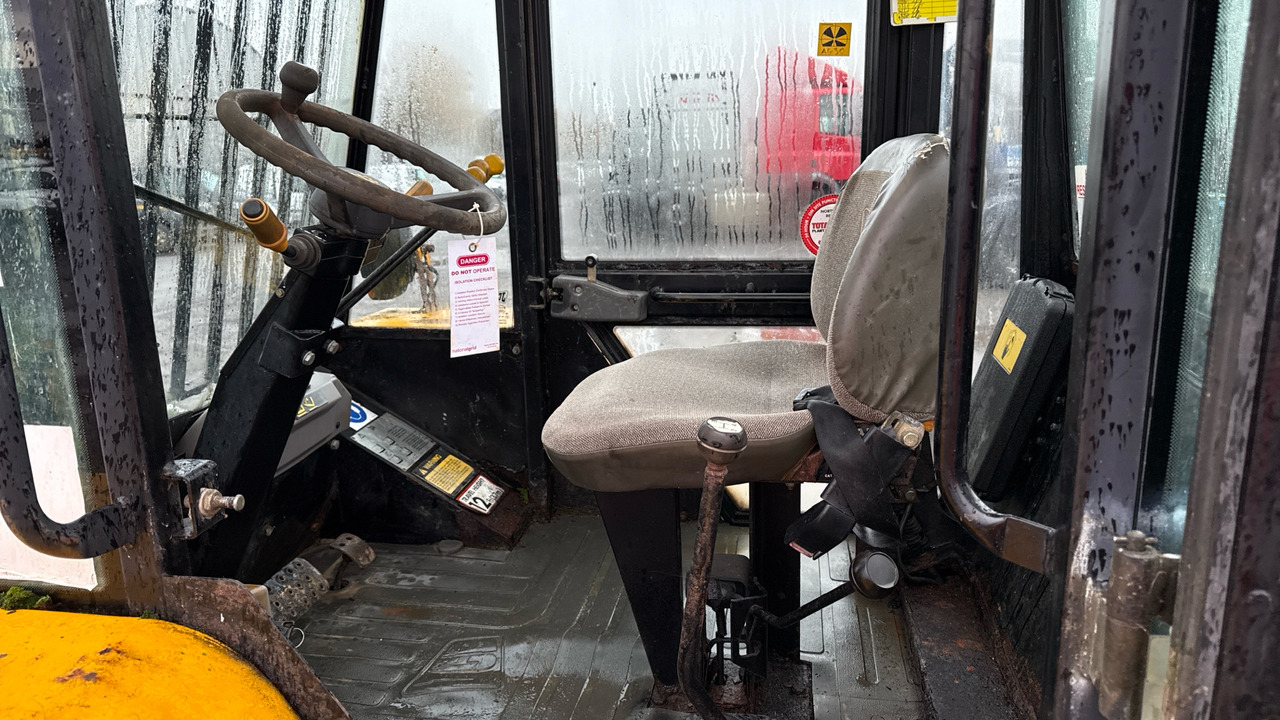 JCB 926 RTFL - Dīzeļiekrāvējs: foto 5 JCB 926 RTFL - Dīzeļiekrāvējs: foto 5