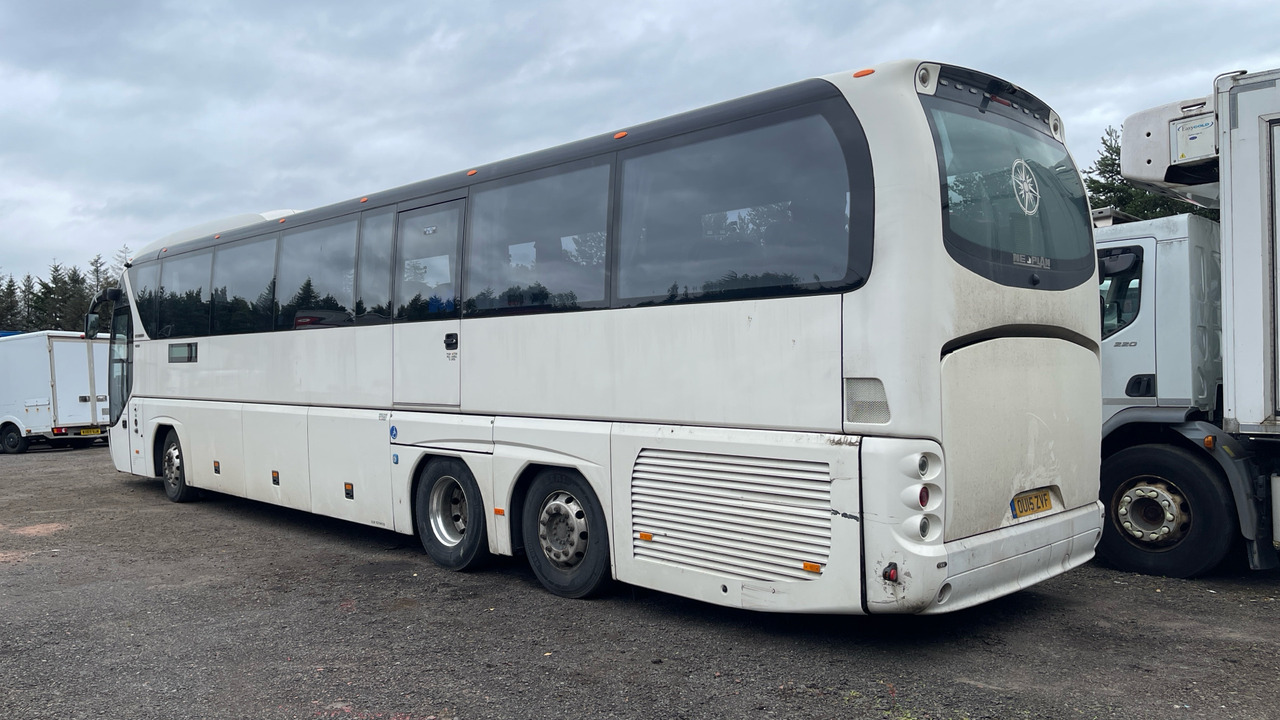 MAN NEOPLAN TOURLINER COACH - Starppilsētu autobuss: foto 3 MAN NEOPLAN TOURLINER COACH - Starppilsētu autobuss: foto 3