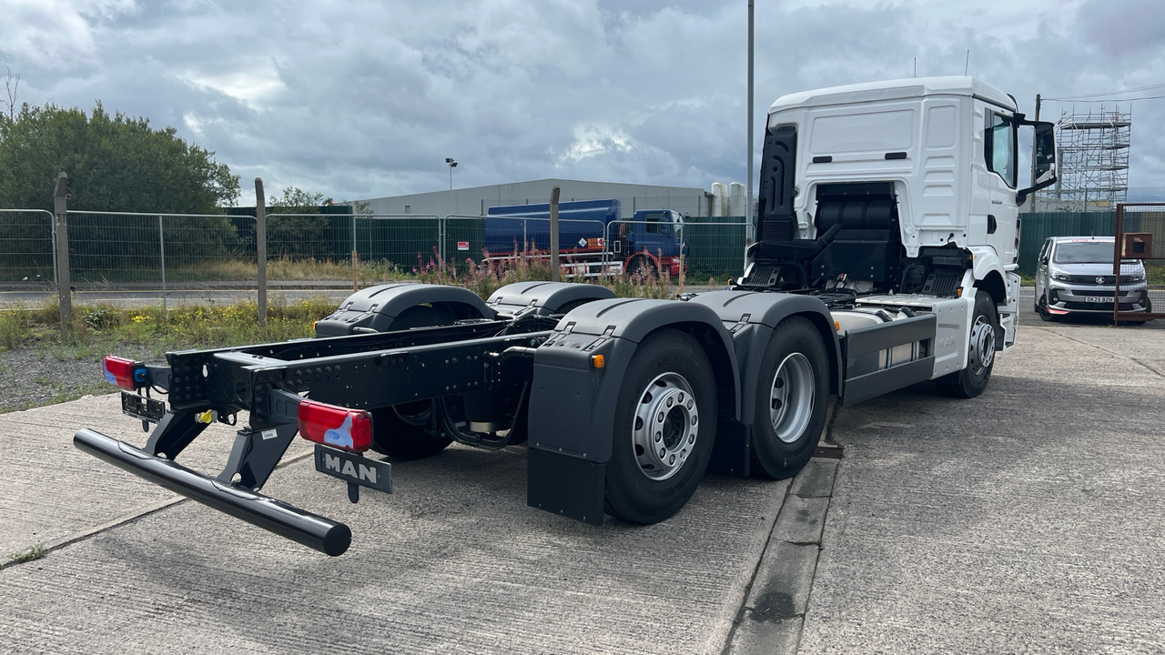 MAN TGS 26.360 - Šasija kravas automašīna: foto 4 MAN TGS 26.360 - Šasija kravas automašīna: foto 4