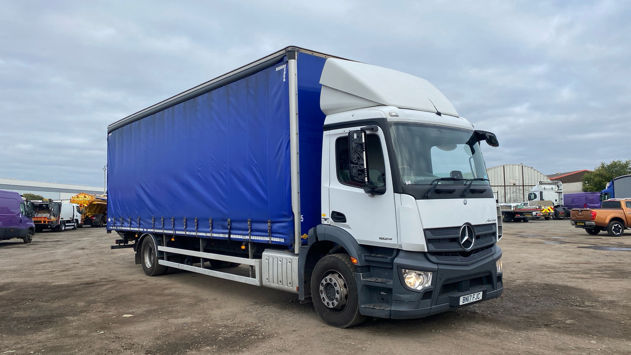 MERCEDES-BENZ ANTOS 1824 - Kravas automašīna ar tentu: foto 1 MERCEDES-BENZ ANTOS 1824 - Kravas automašīna ar tentu: foto 1