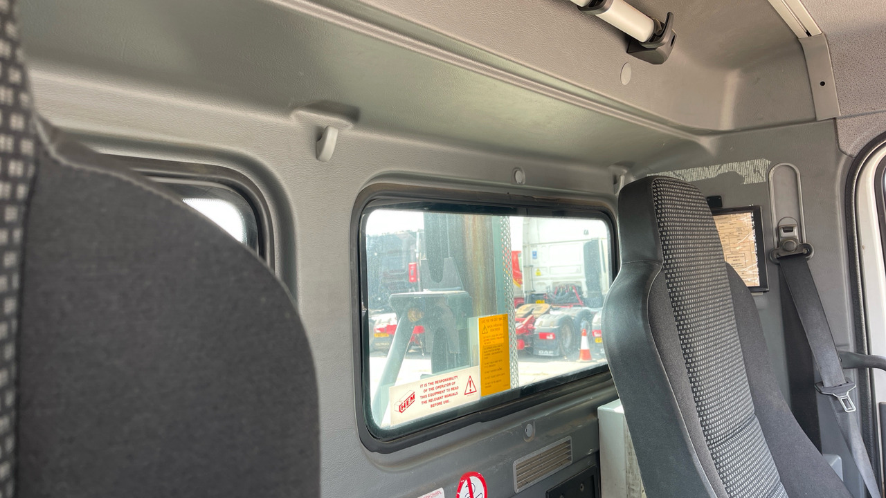 Pacēlājs ar āķi MERCEDES-BENZ AXOR: foto 18