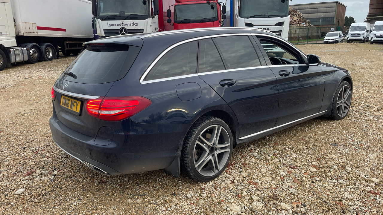 MERCEDES-BENZ C350 - Sedans: foto 4 MERCEDES-BENZ C350 - Sedans: foto 4