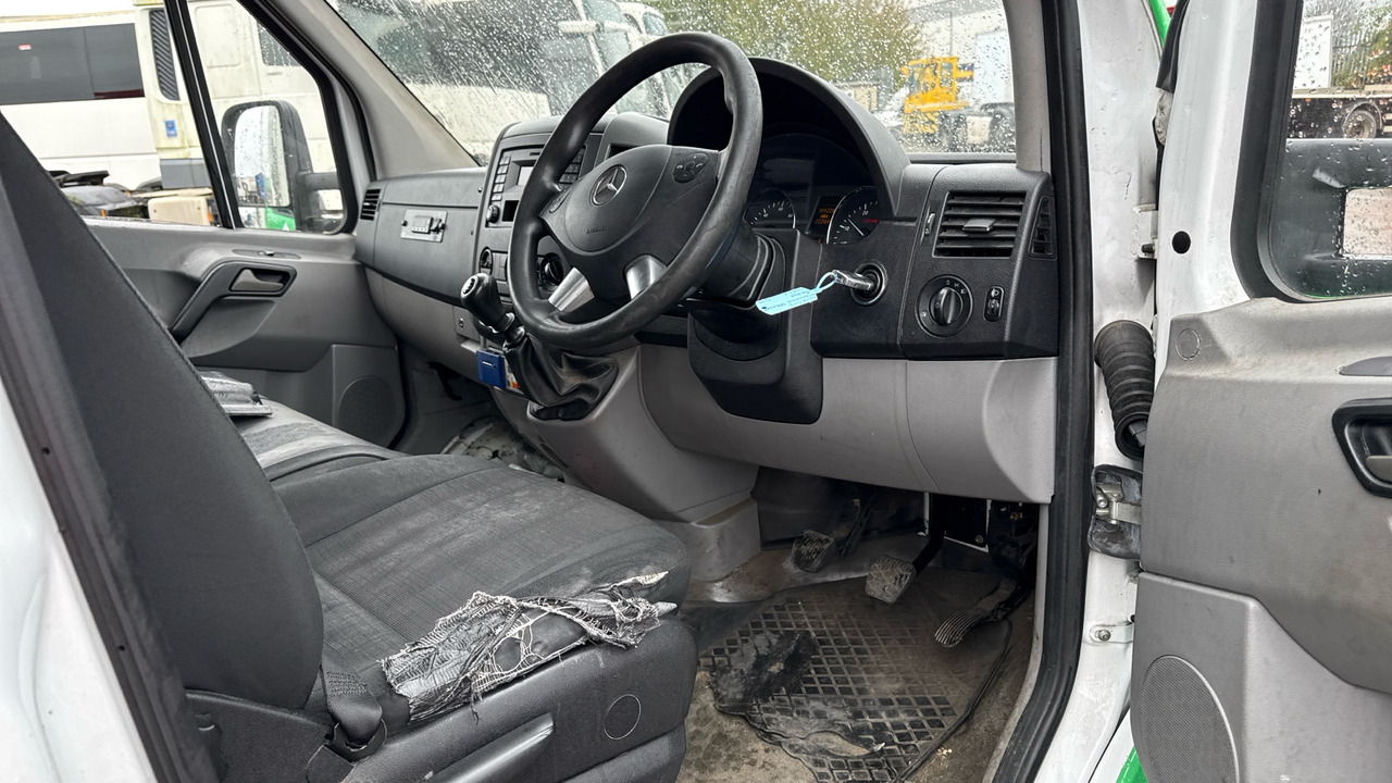 MERCEDES-BENZ SPRINTER 313 CDI - Šasija kravas automašīna: foto 5 MERCEDES-BENZ SPRINTER 313 CDI - Šasija kravas automašīna: foto 5
