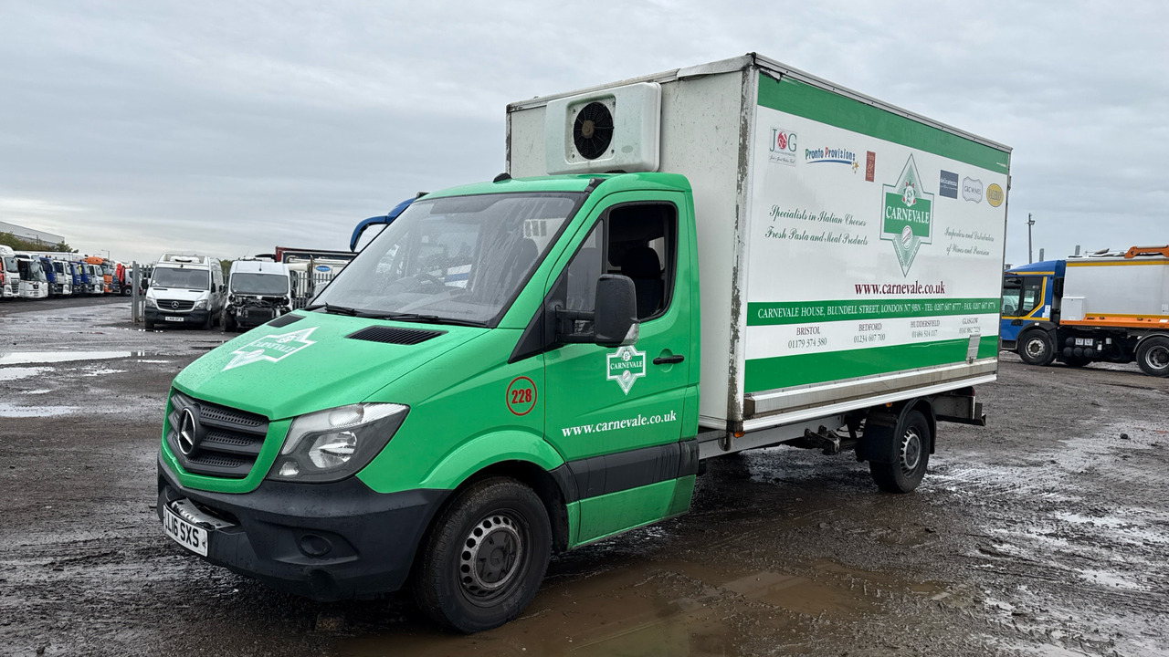 MERCEDES-BENZ SPRINTER 313 CDI - Šasija kravas automašīna: foto 2 MERCEDES-BENZ SPRINTER 313 CDI - Šasija kravas automašīna: foto 2