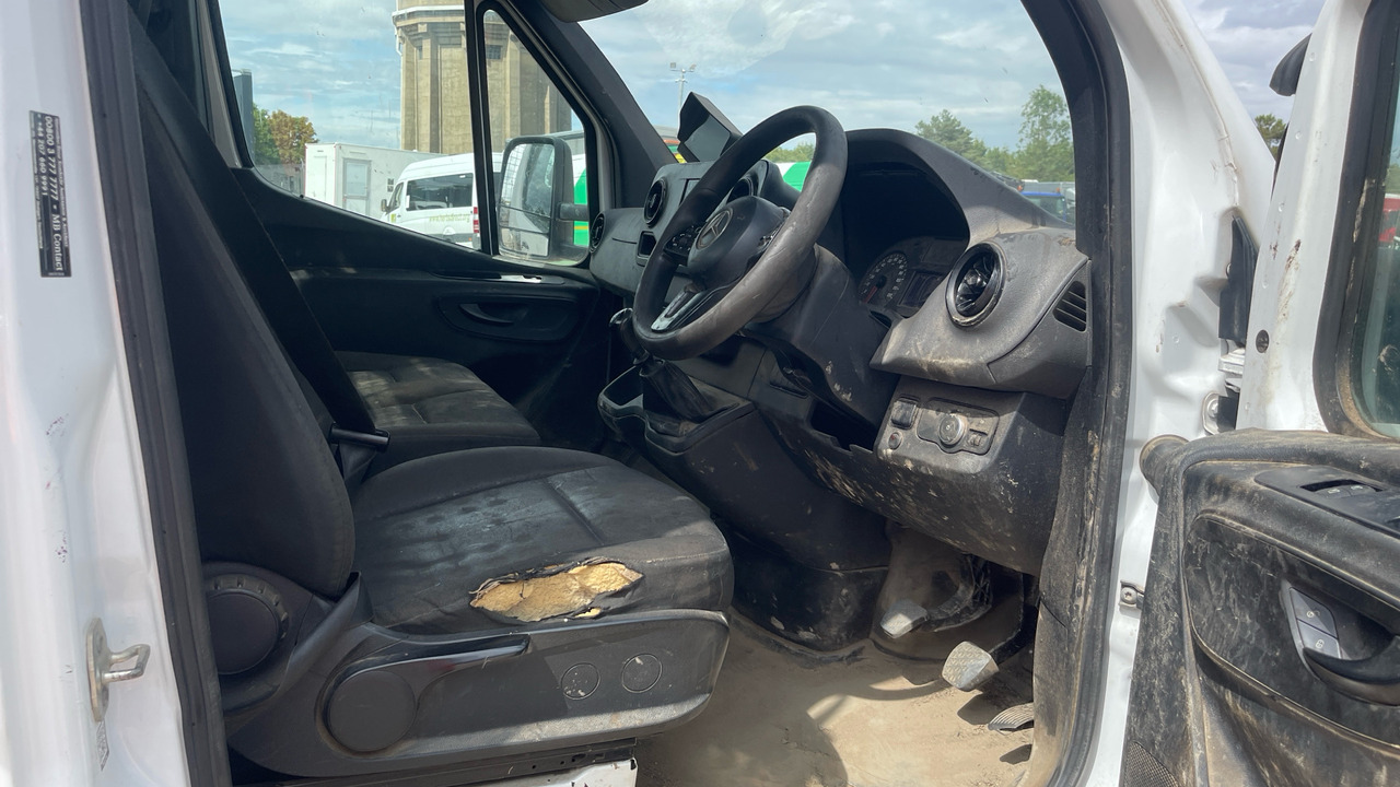 MERCEDES-BENZ SPRINTER 314 CDI - Automašīna ar kravas platformu: foto 5 MERCEDES-BENZ SPRINTER 314 CDI - Automašīna ar kravas platformu: foto 5