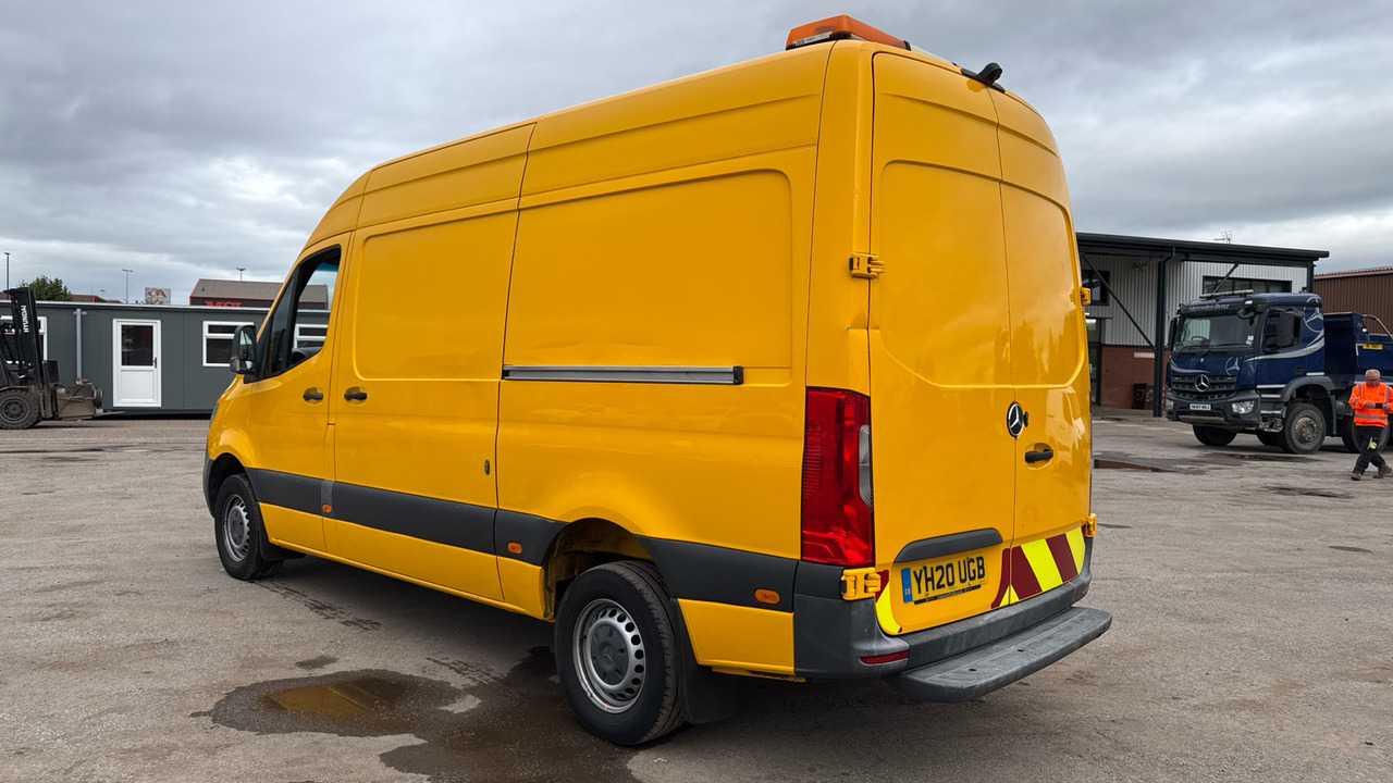 MERCEDES-BENZ SPRINTER 316 CDI - Furgons ar slēgtā virsbūve: foto 3 MERCEDES-BENZ SPRINTER 316 CDI - Furgons ar slēgtā virsbūve: foto 3