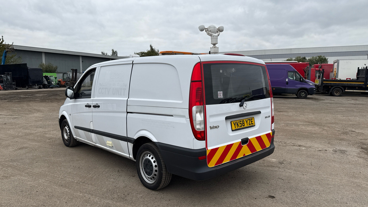 MERCEDES-BENZ VITO 111 CDI - Mazs furgons: foto 3 MERCEDES-BENZ VITO 111 CDI - Mazs furgons: foto 3