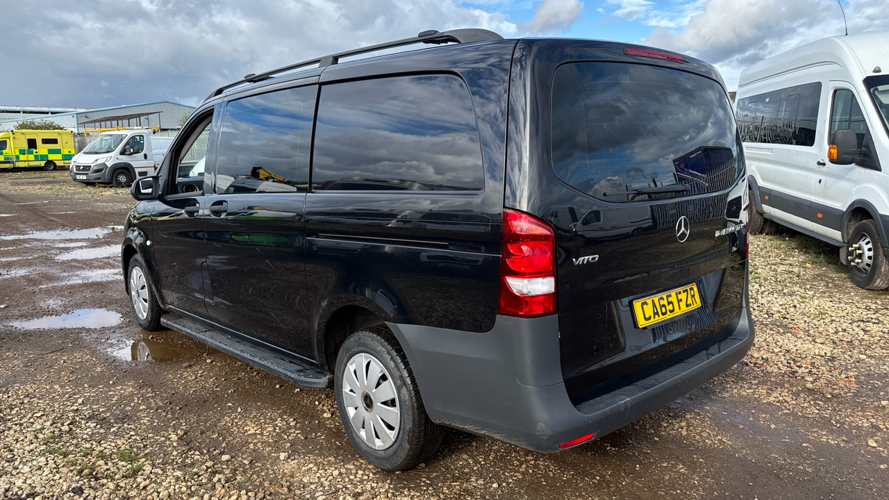 MERCEDES-BENZ VITO 114CDI BlueTec - Kravas-pasažieru furgons: foto 3 MERCEDES-BENZ VITO 114CDI BlueTec - Kravas-pasažieru furgons: foto 3