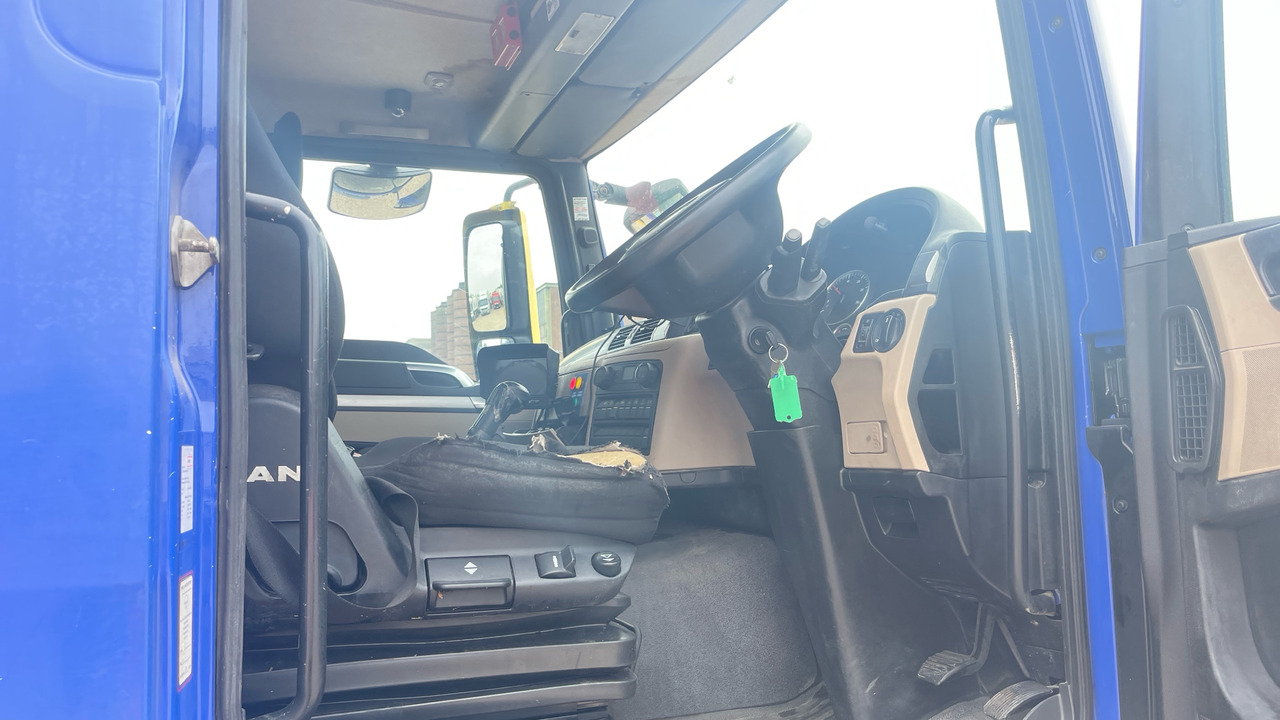Man TGM 18.250 - Bortu kravas automašīna/ Platforma, Kravas auto ar manipulatoru: foto 5 Man TGM 18.250 - Bortu kravas automašīna/ Platforma, Kravas auto ar manipulatoru: foto 5