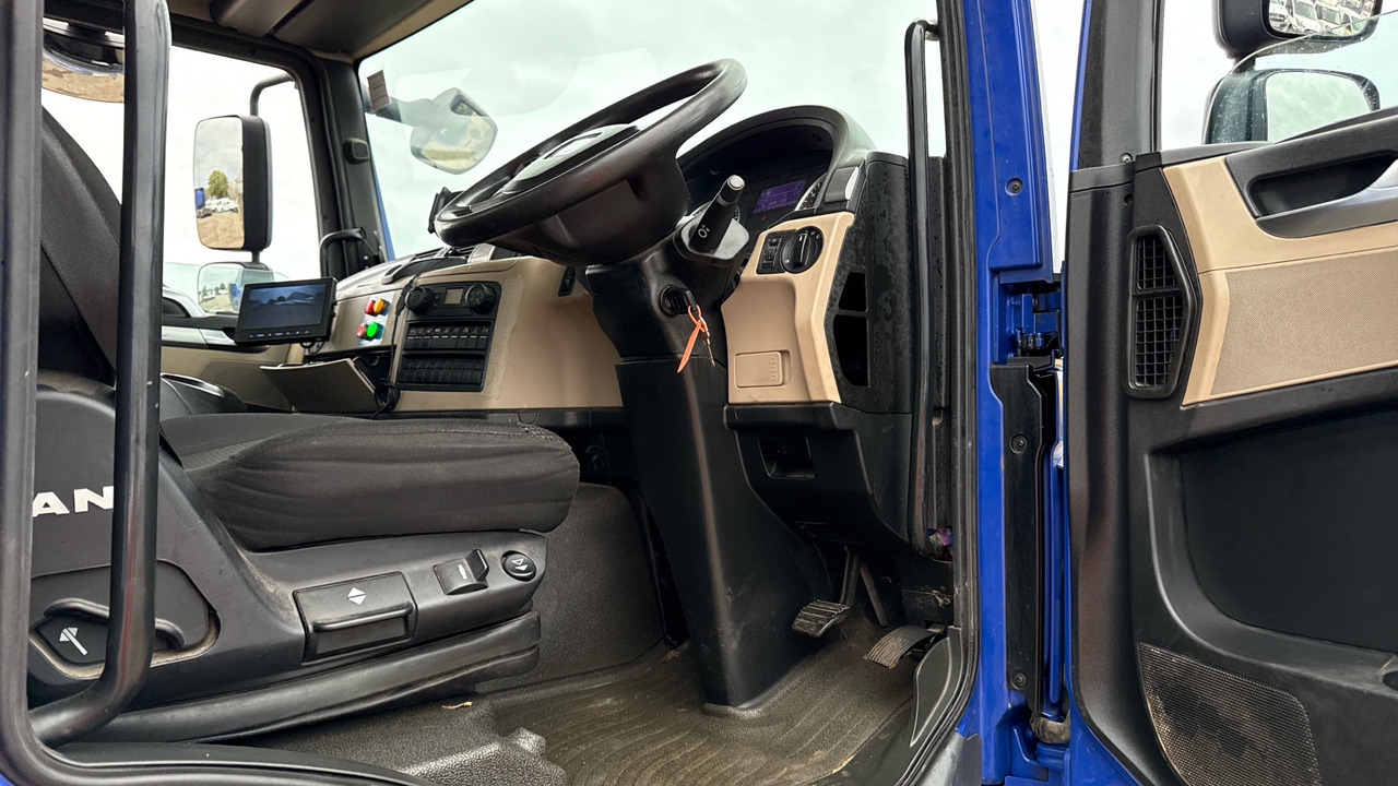 Man TGM 18.250 - Bortu kravas automašīna/ Platforma, Kravas auto ar manipulatoru: foto 5 Man TGM 18.250 - Bortu kravas automašīna/ Platforma, Kravas auto ar manipulatoru: foto 5