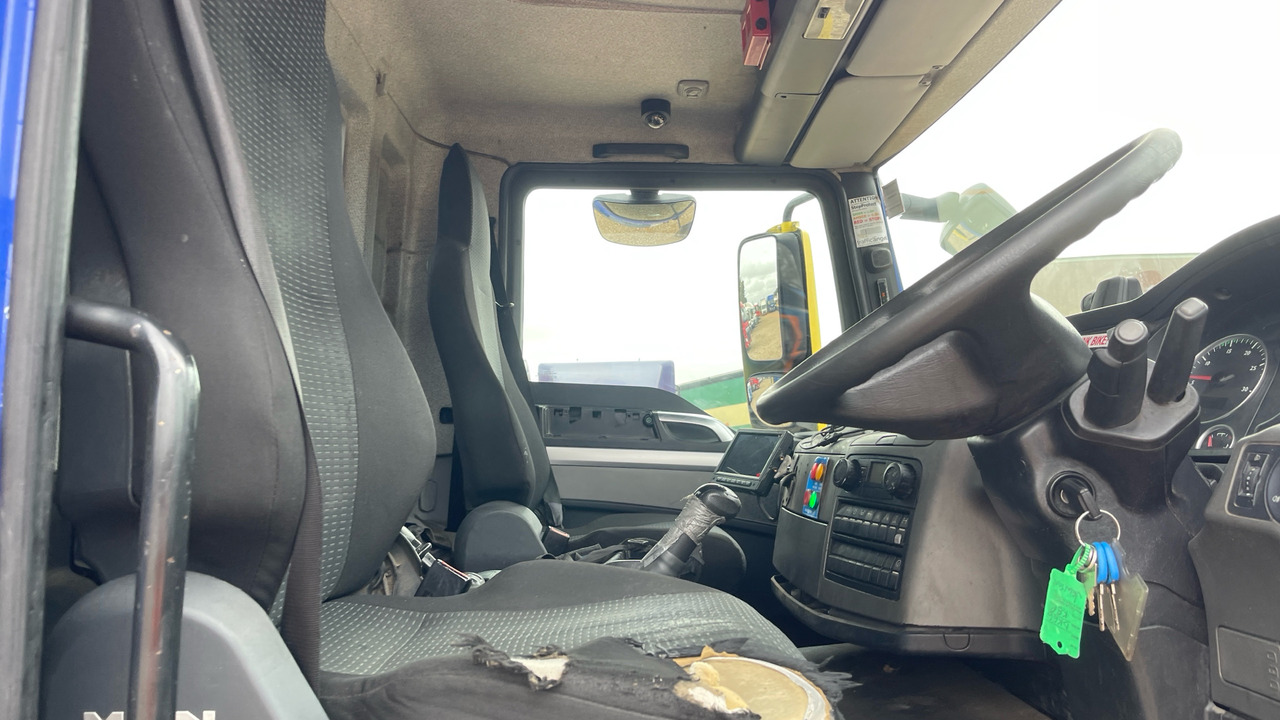 Man TGM 18.250 - Bortu kravas automašīna/ Platforma, Kravas auto ar manipulatoru: foto 5 Man TGM 18.250 - Bortu kravas automašīna/ Platforma, Kravas auto ar manipulatoru: foto 5