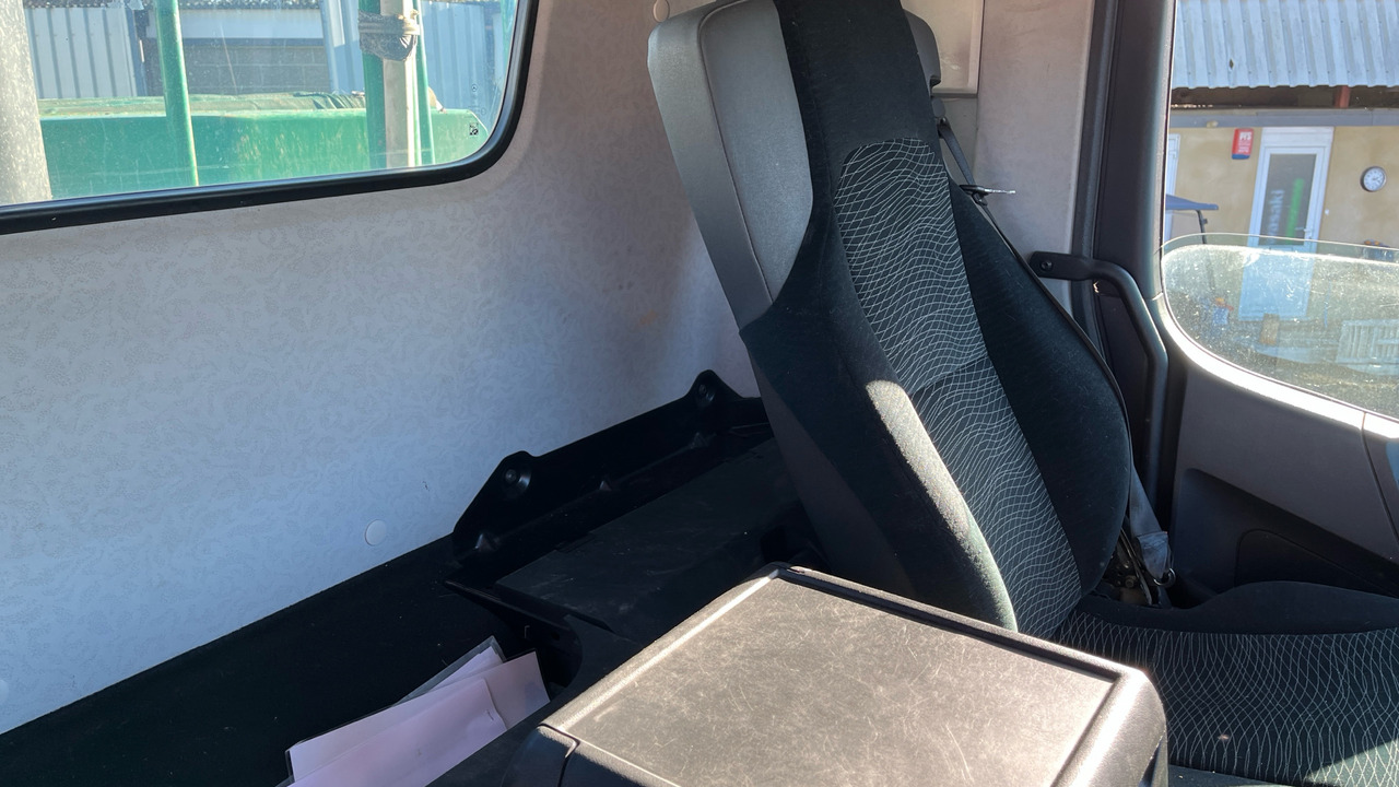 Kravas automašīna pašizgāzējs Mercedes-Benz Arocs 3240: foto 8 Kravas automašīna pašizgāzējs Mercedes-Benz Arocs 3240: foto 8