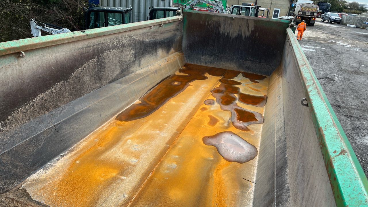 Kravas automašīna pašizgāzējs Mercedes-Benz Arocs 3240: foto 19 Kravas automašīna pašizgāzējs Mercedes-Benz Arocs 3240: foto 19