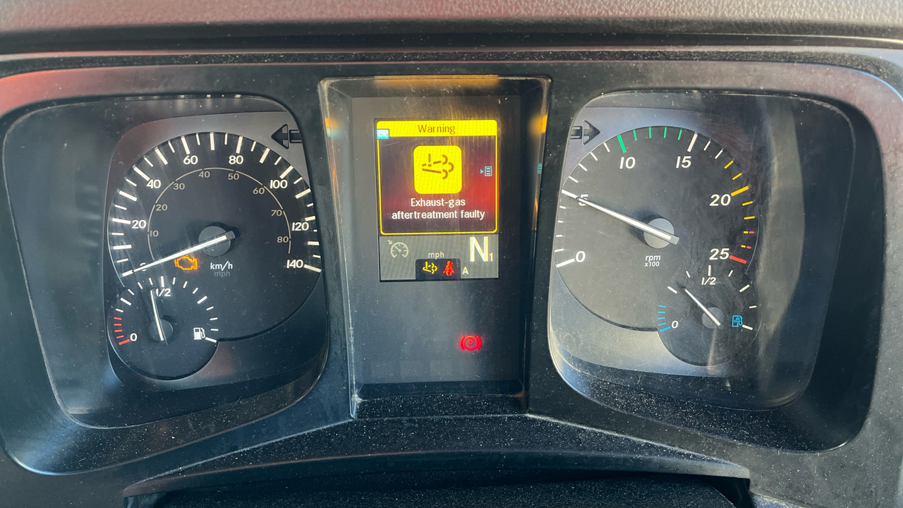 Kravas automašīna pašizgāzējs Mercedes-Benz Arocs 3240: foto 6 Kravas automašīna pašizgāzējs Mercedes-Benz Arocs 3240: foto 6