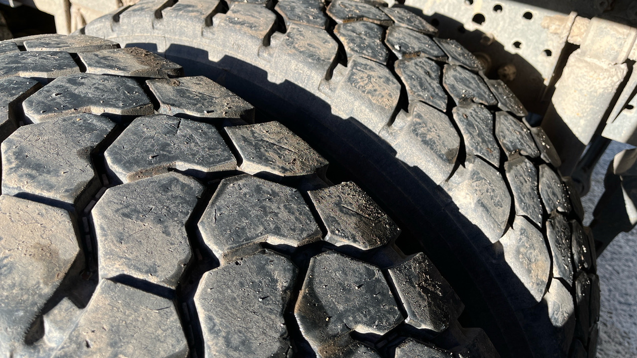 Kravas automašīna pašizgāzējs Mercedes-Benz Arocs 3240: foto 15 Kravas automašīna pašizgāzējs Mercedes-Benz Arocs 3240: foto 15