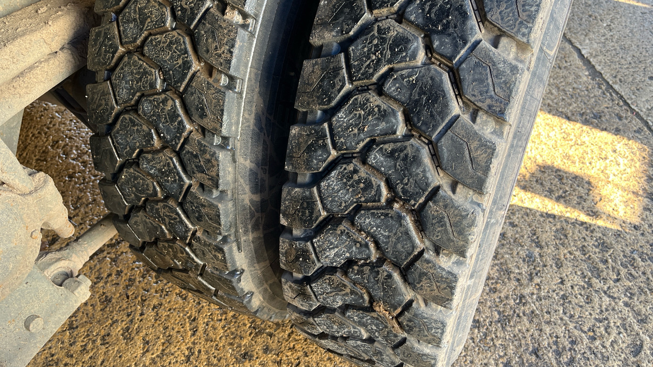 Kravas automašīna pašizgāzējs Mercedes-Benz Arocs 3240: foto 12 Kravas automašīna pašizgāzējs Mercedes-Benz Arocs 3240: foto 12