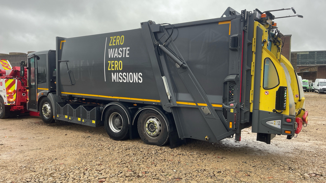 Mercedes-Benz Econic - Atkritumu vedējs: foto 4 Mercedes-Benz Econic - Atkritumu vedējs: foto 4