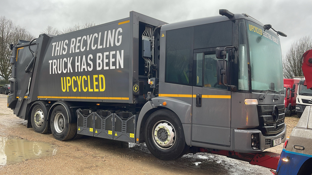 Mercedes-Benz Econic - Atkritumu vedējs: foto 1 Mercedes-Benz Econic - Atkritumu vedējs: foto 1