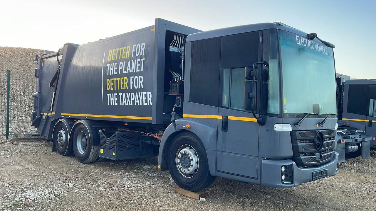 Mercedes-Benz Econic - Atkritumu vedējs: foto 1 Mercedes-Benz Econic - Atkritumu vedējs: foto 1