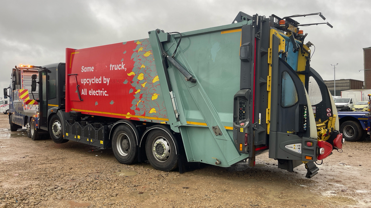 Mercedes-Benz Econic - Atkritumu vedējs: foto 4 Mercedes-Benz Econic - Atkritumu vedējs: foto 4