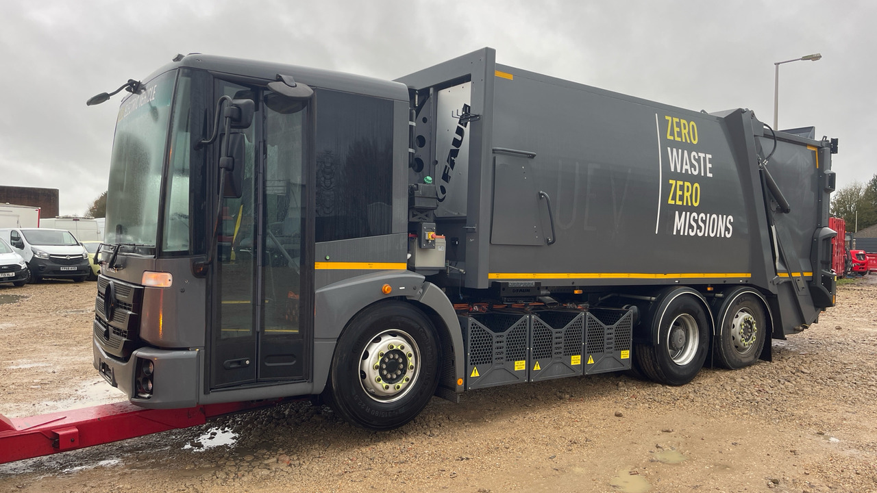 Mercedes-Benz Econic - Atkritumu vedējs: foto 3 Mercedes-Benz Econic - Atkritumu vedējs: foto 3