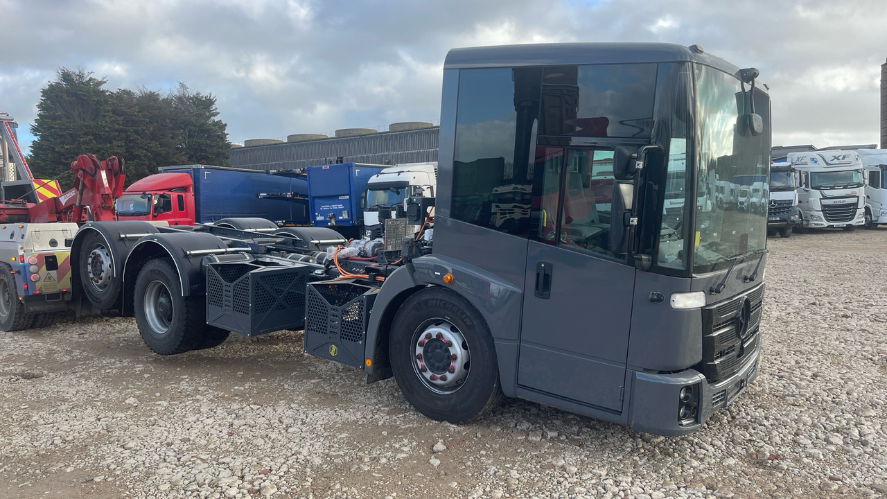 Mercedes-Benz Econic - Šasija kravas automašīna: foto 2 Mercedes-Benz Econic - Šasija kravas automašīna: foto 2