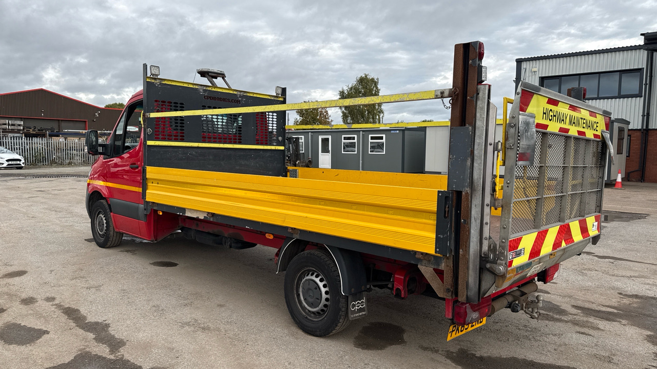 Mercedes-Benz Sprinter 314 CDI - Automašīna ar kravas platformu: foto 3 Mercedes-Benz Sprinter 314 CDI - Automašīna ar kravas platformu: foto 3