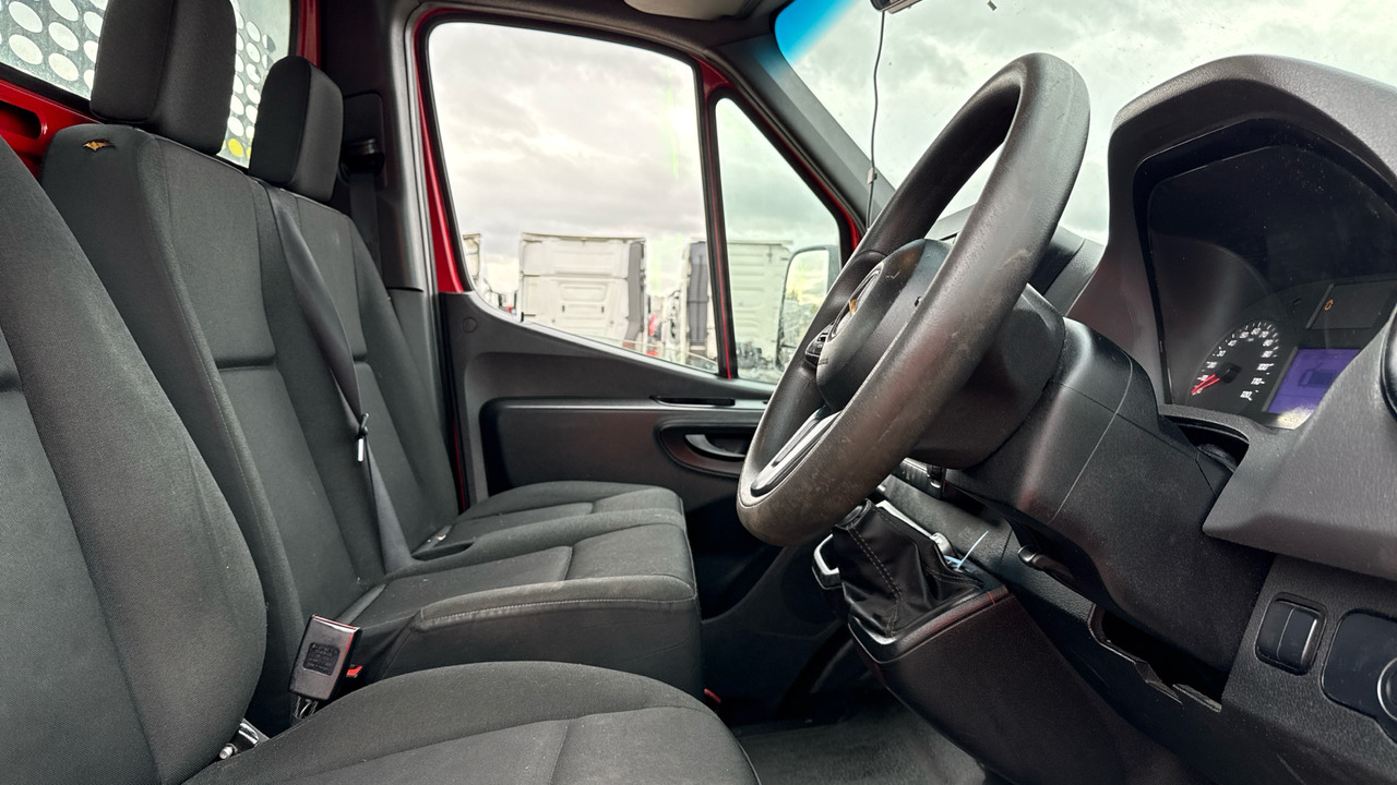 Mercedes-Benz Sprinter 314 CDI - Automašīna ar kravas platformu: foto 5 Mercedes-Benz Sprinter 314 CDI - Automašīna ar kravas platformu: foto 5