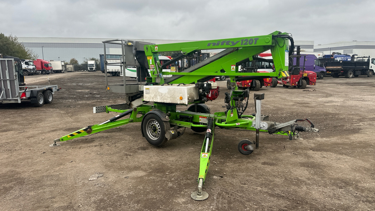 NIFTY 120T - Paceļamais grozs ar dīsteli: foto 3 NIFTY 120T - Paceļamais grozs ar dīsteli: foto 3