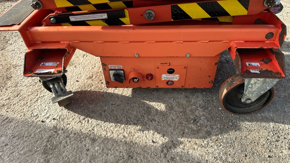 NSKG UK LTD POPUP NSG 1980 - Celtniecības maisītājs: foto 5 NSKG UK LTD POPUP NSG 1980 - Celtniecības maisītājs: foto 5