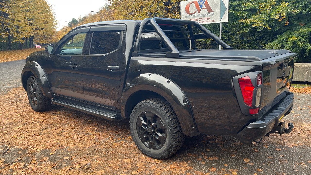 Nissan Navara 2.3 dCi 190 - Pikaps, Kravas-pasažieru furgons: foto 3 Nissan Navara 2.3 dCi 190 - Pikaps, Kravas-pasažieru furgons: foto 3