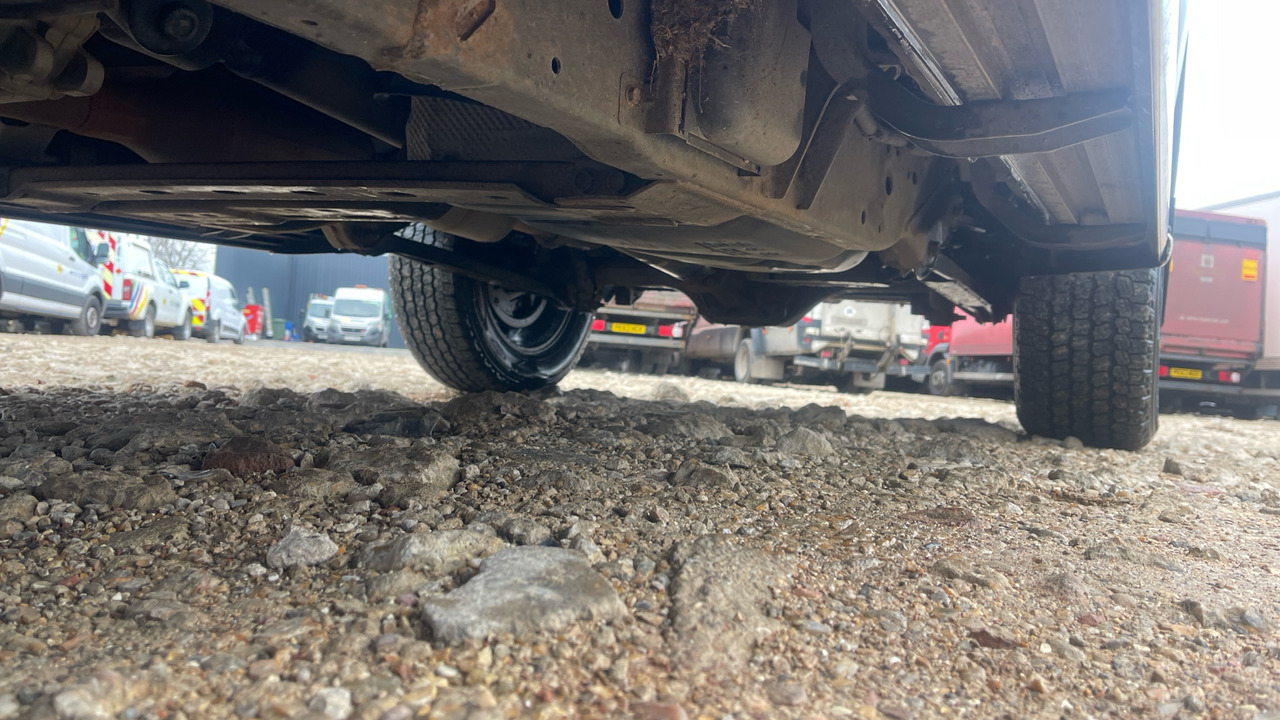 Pikaps, Kravas-pasažieru furgons Nissan Navara TEKNA 2.3 DCI 190PS: foto 13