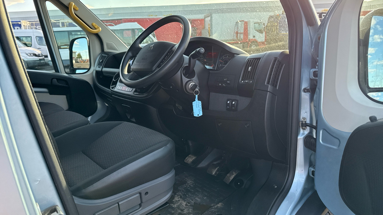 PEUGEOT BOXER 440 2.2 L4H2 HDI - Mikroautobuss, Pasažieru furgons: foto 5 PEUGEOT BOXER 440 2.2 L4H2 HDI - Mikroautobuss, Pasažieru furgons: foto 5