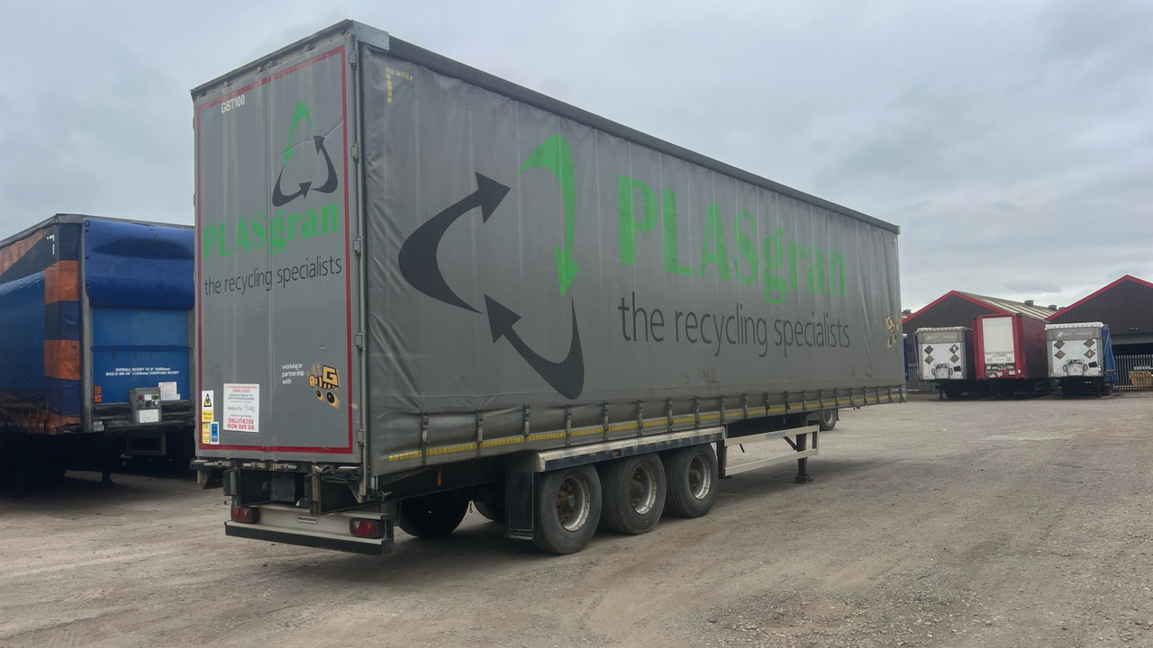 MONTRACON CURTAINSIDE - Piekabe: foto 5 MONTRACON CURTAINSIDE - Piekabe: foto 5